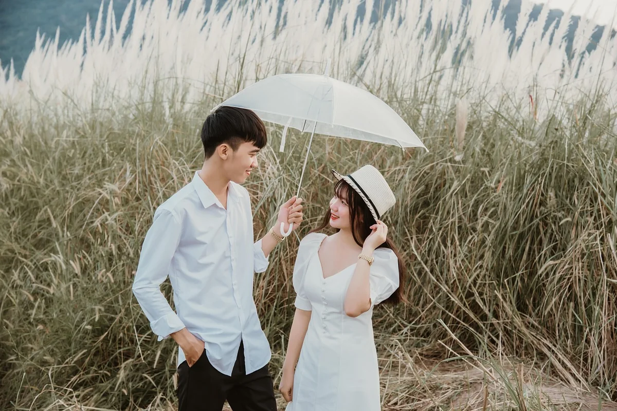 couple, love, umbrella, man, woman, boyfriend, girlfriend, relationship, lovers, sweet, happy, young, smile, outdoors, meadow, portrait, umbrella, man, boyfriend, boyfriend, boyfriend, boyfriend, boyfriend, girlfriend, lovers, lovers, lovers - car enthusiast gift ideas for boyfriend