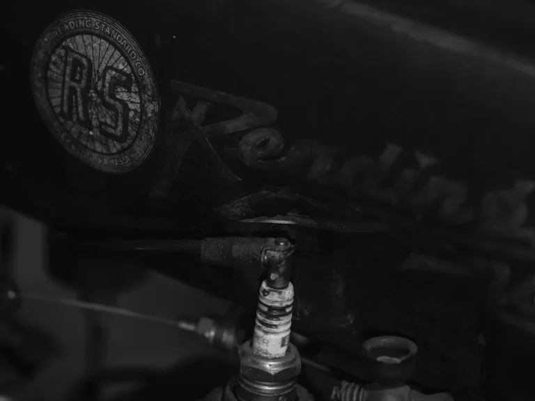 symptoms of a bad spark plug: signs to watch: Essential Tips